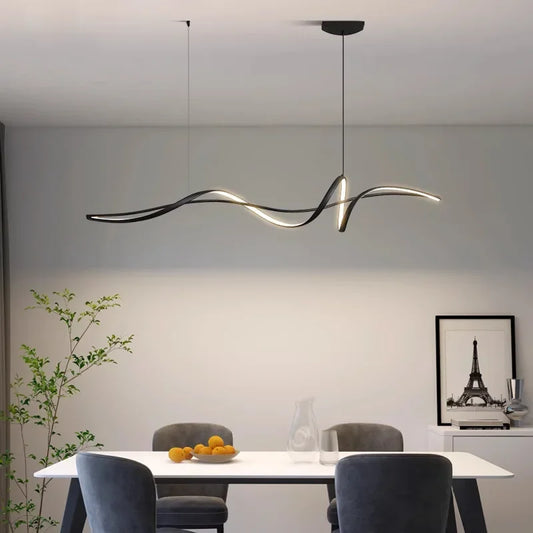 Suspension LED ondulée aluminium – 120 ou 140 cm